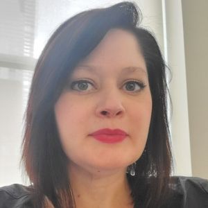 Meet your Posher, Rochelle